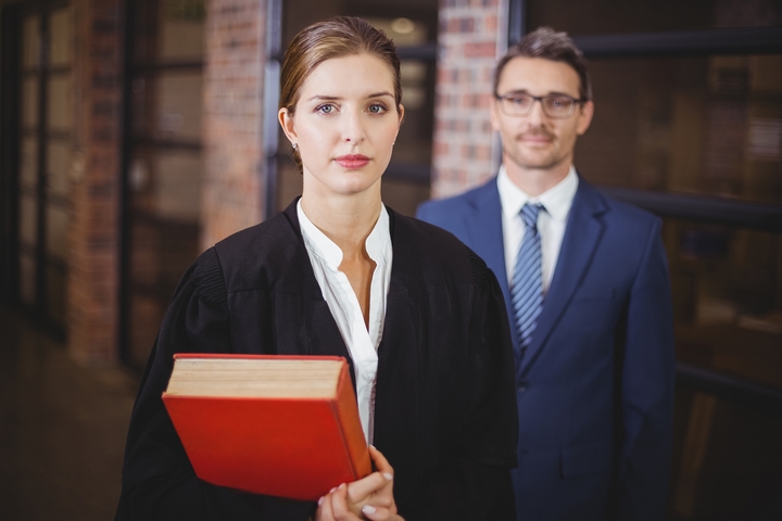 6 Common Mistakes When You Hire a Lawyer