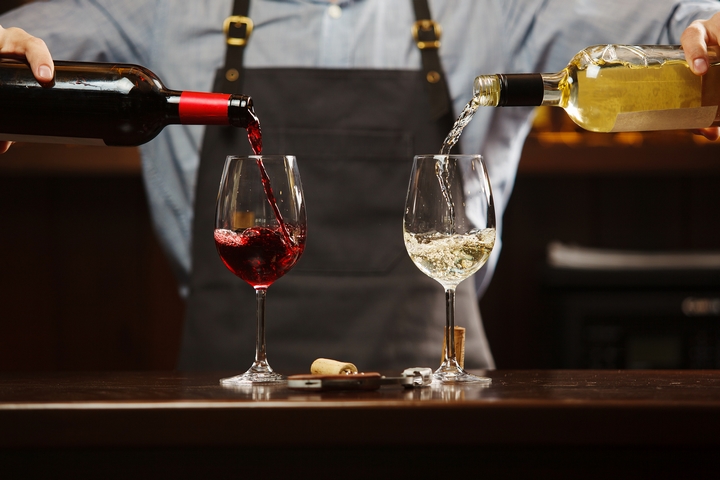 9 Red Wine Tips for White Wine Drinkers